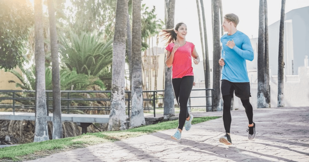Allenamento post natalizio con la corsa Correre dopo le feste per tornare in forma